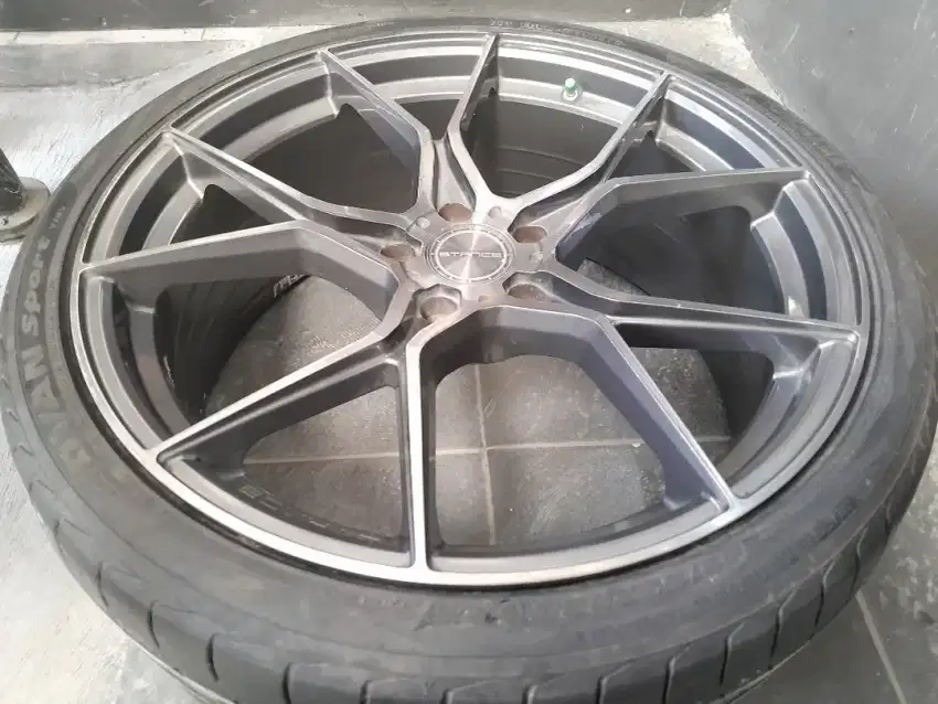 Velg racing R20 + ban ADVAN ex alphard