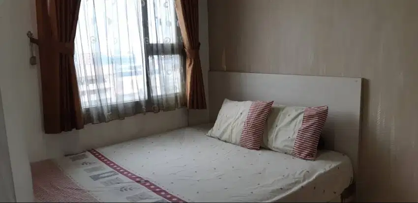 JUAL CEPAT MURAH 2 BR UNIT MENTENG SQUARE 425 JUTA FURNISH SIAP HUNI