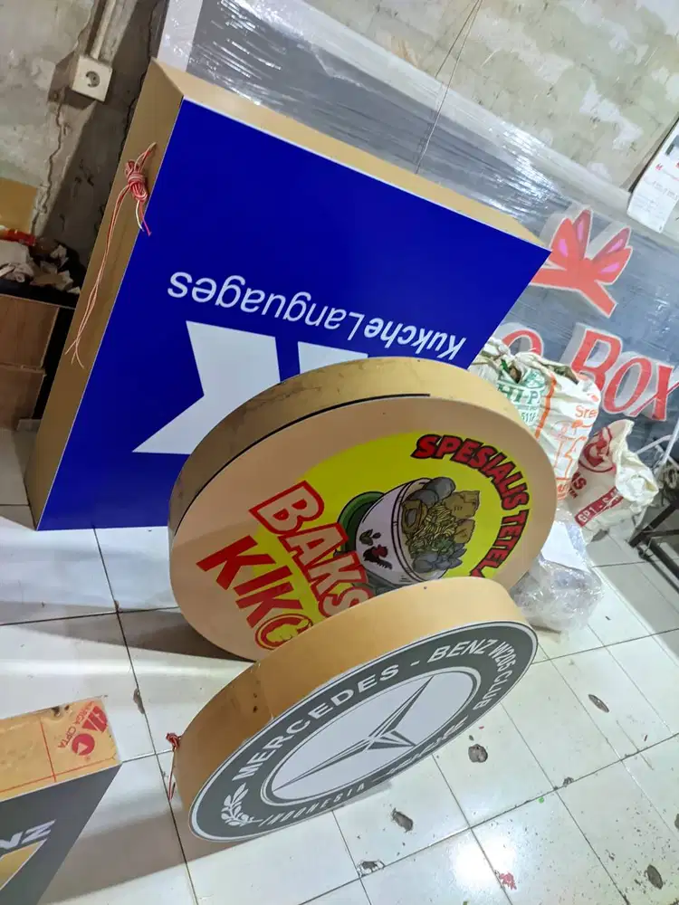 Neon Box | Jasa Papan Nama | Pembuatan Reklame