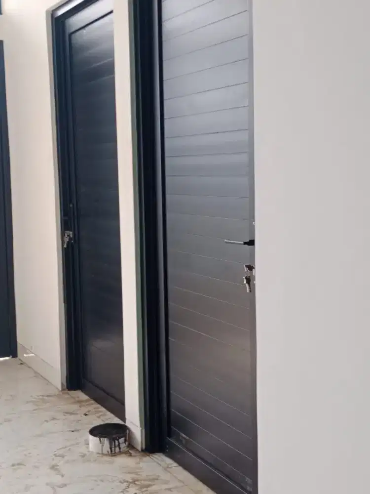 Pintu sliding spandrell aluminium