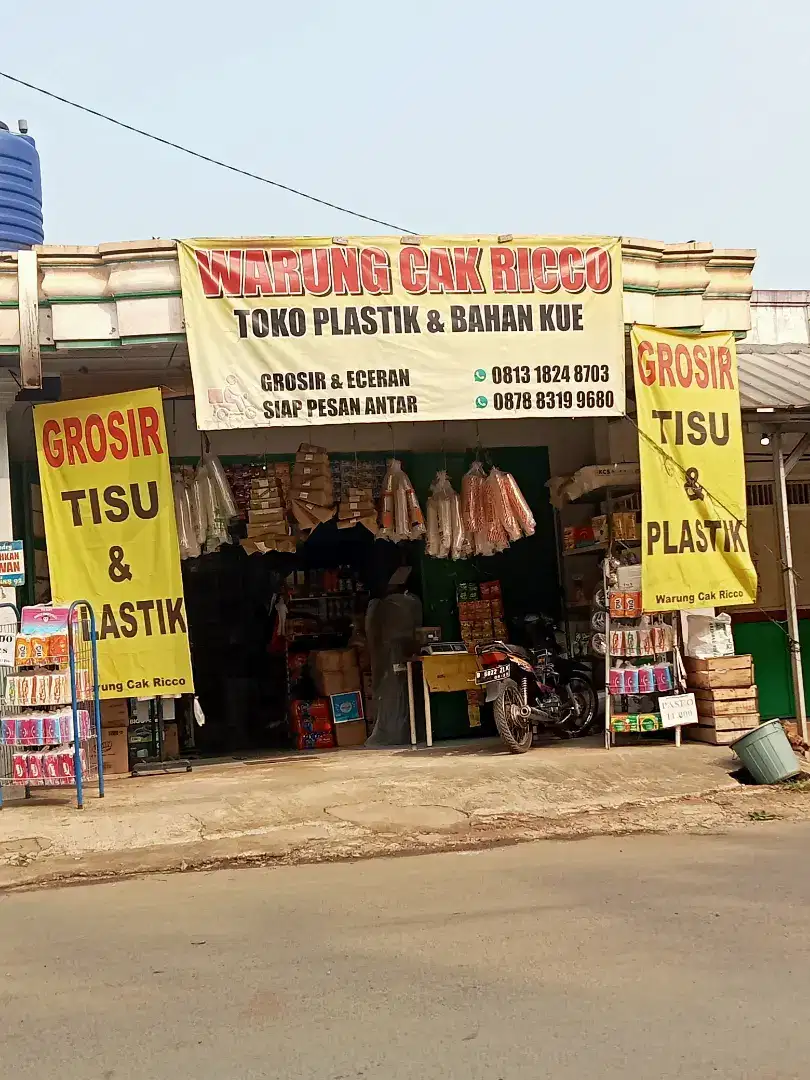 Karyawan Toko Plastik & Bahan Kue