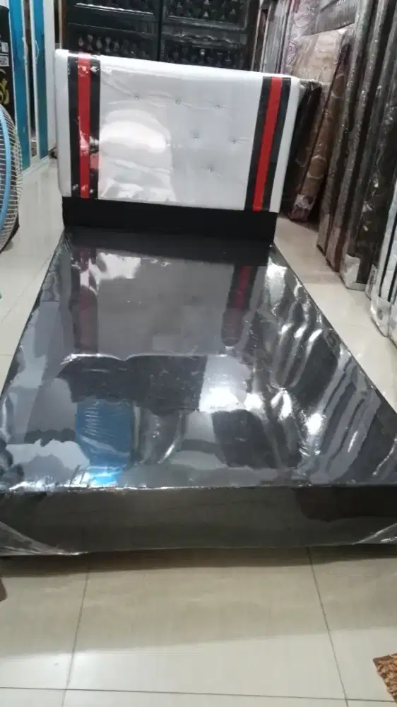 Koleksi Divan Minimalis