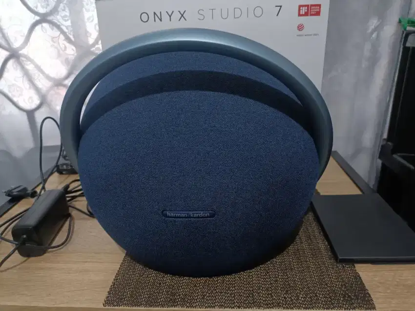 Harman Kardon Onyx Studio 7 Mulus Like New