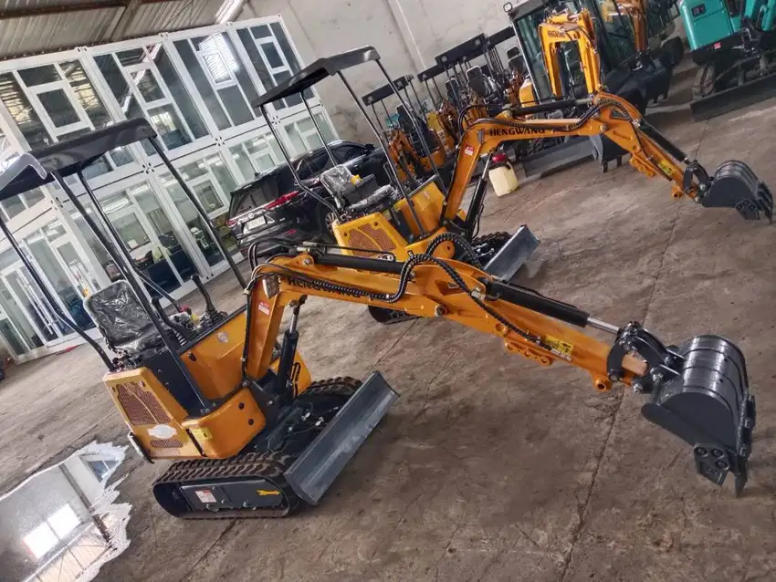Excavator Mini  HW 12 (1.2 Ton)