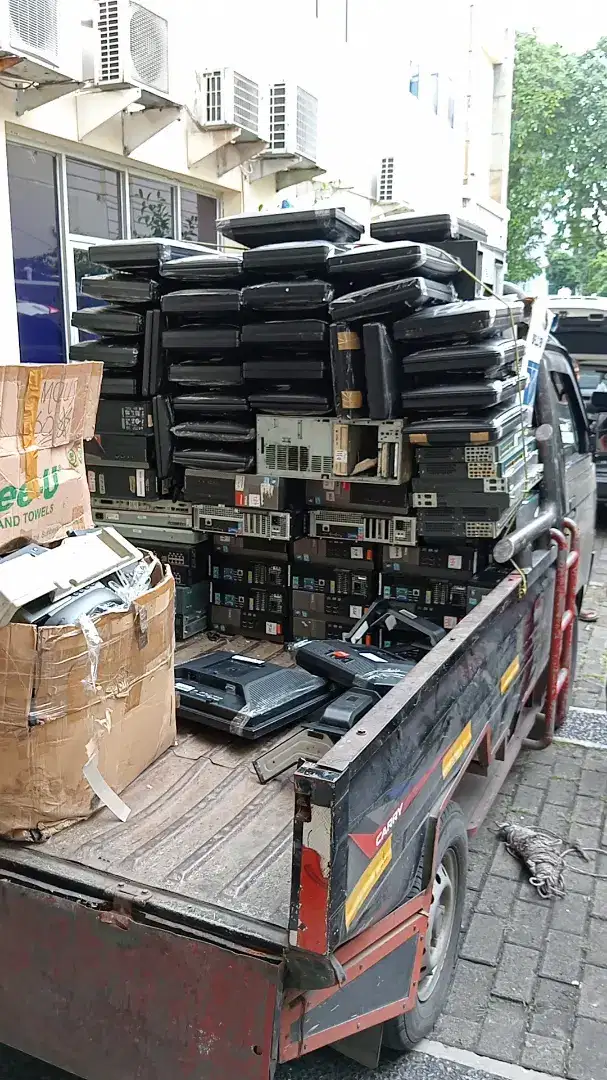 Terima borong komputer rusak ex kantor