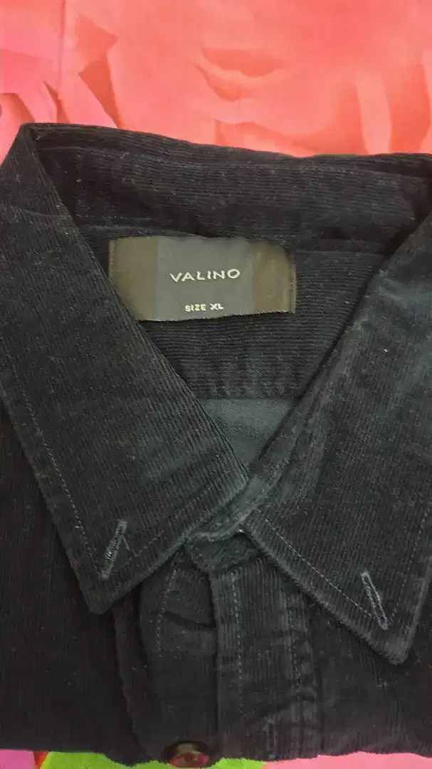 Kemeja corduroy valino