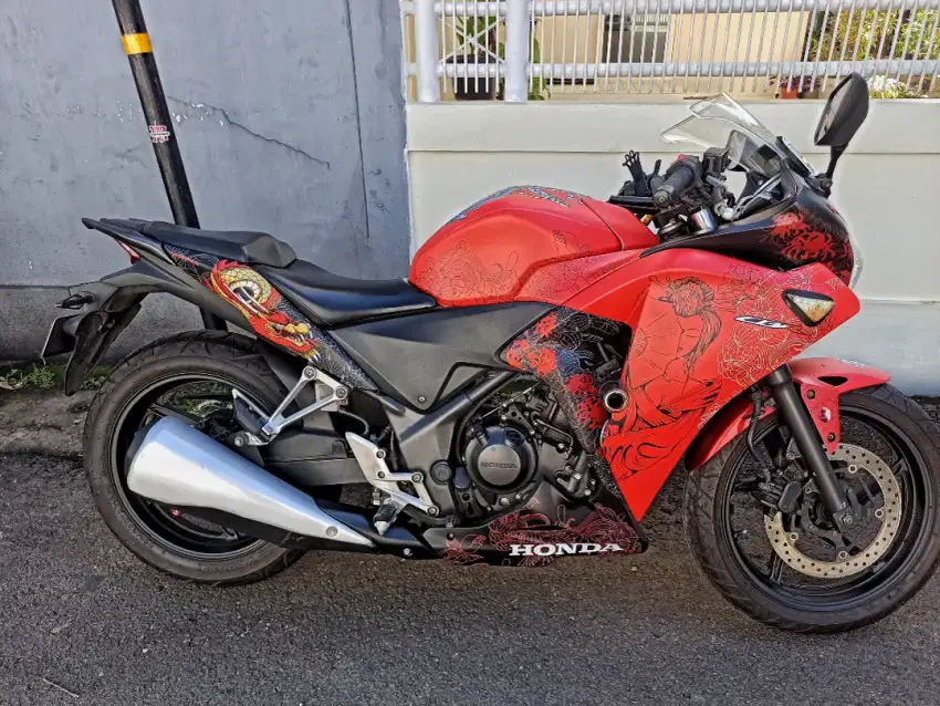 Honda CBR 250 CBU simpanan