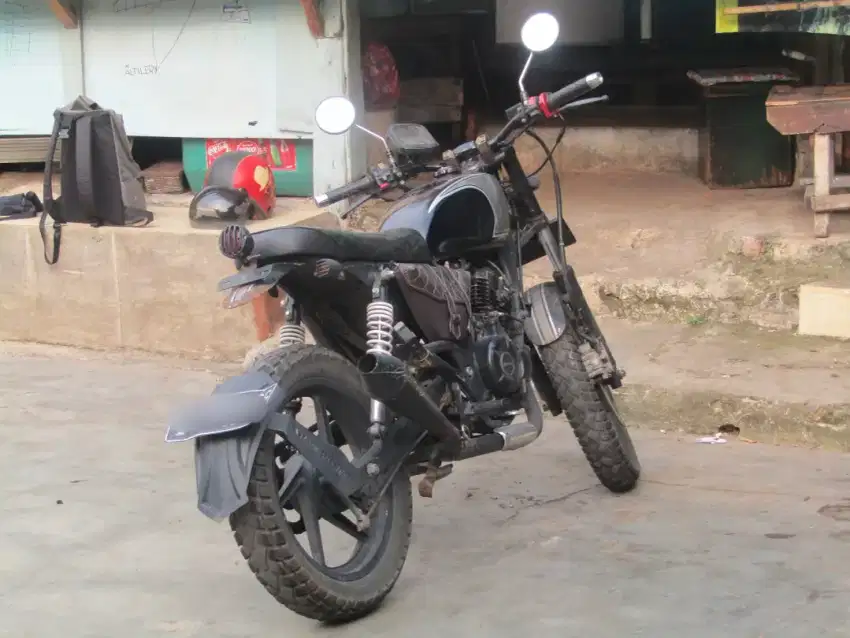 2011 Motor Custom Japstyle Scrambler Pulsar 180 UG4