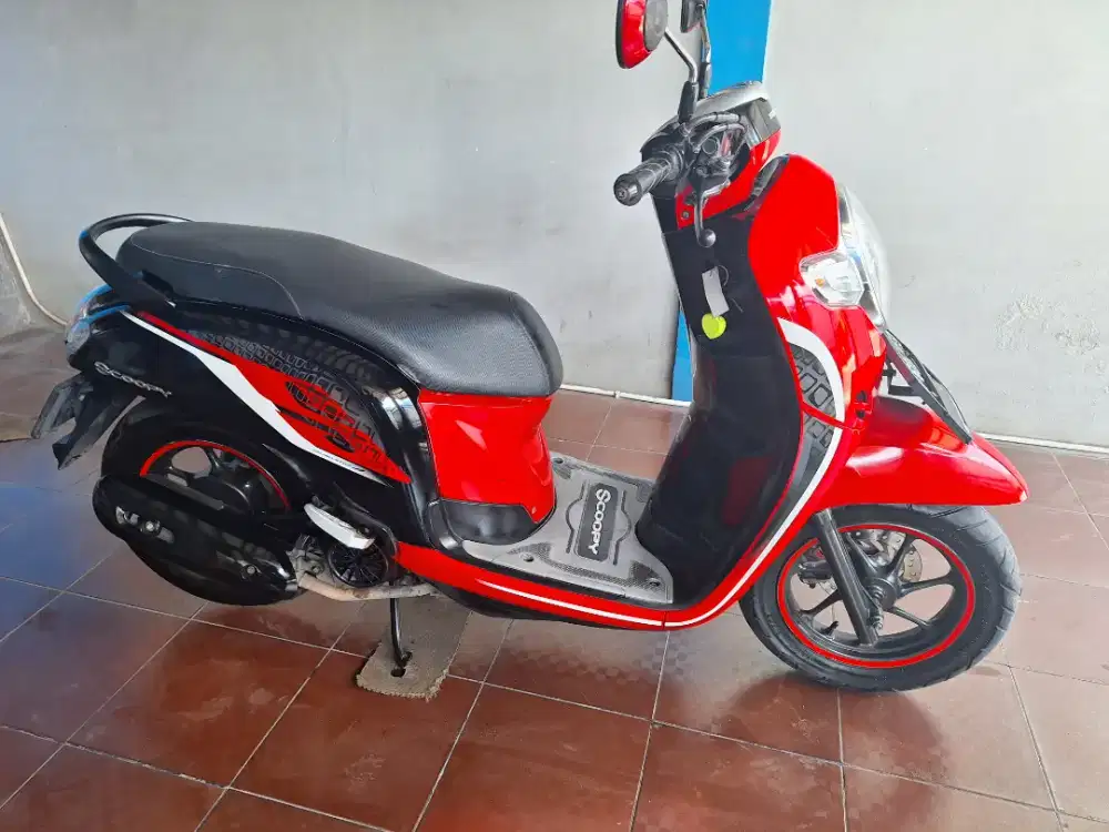 Dicari untuk dibeli scoopy plat ab semua tahun