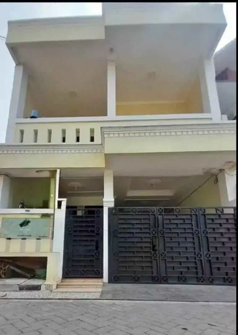 Dijual Rumah Taman Royal 3 Cipondoh kota Tgr