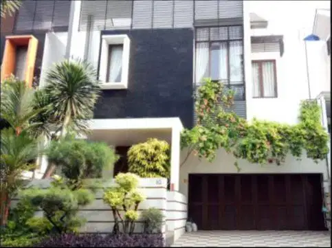 MEWAH ELEGAN Dalam Cluster Komplek Billymoon