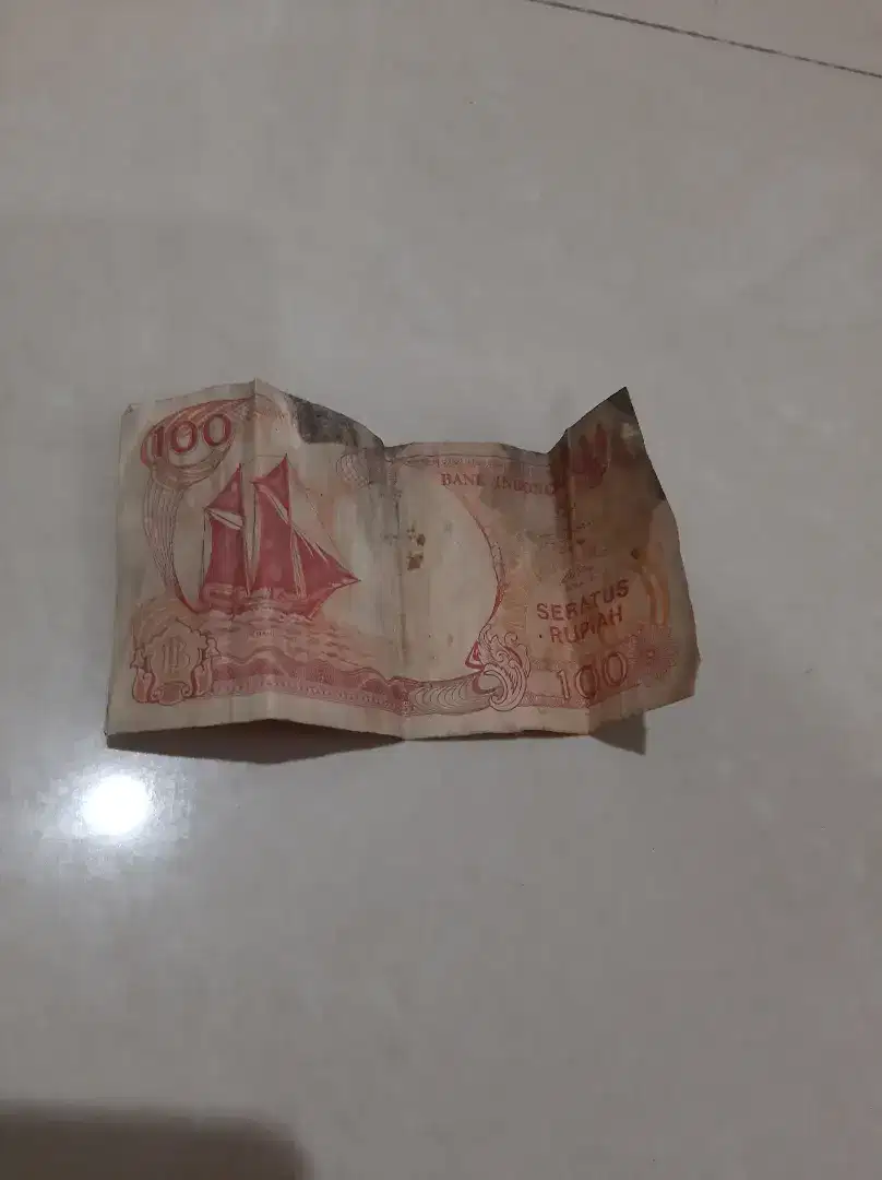 Uang Kertas Lama 100 Rupiah (2 Pcs)