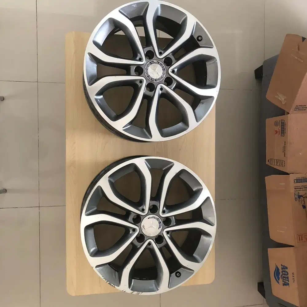 Velg Mercy W205 buat velg cadangan