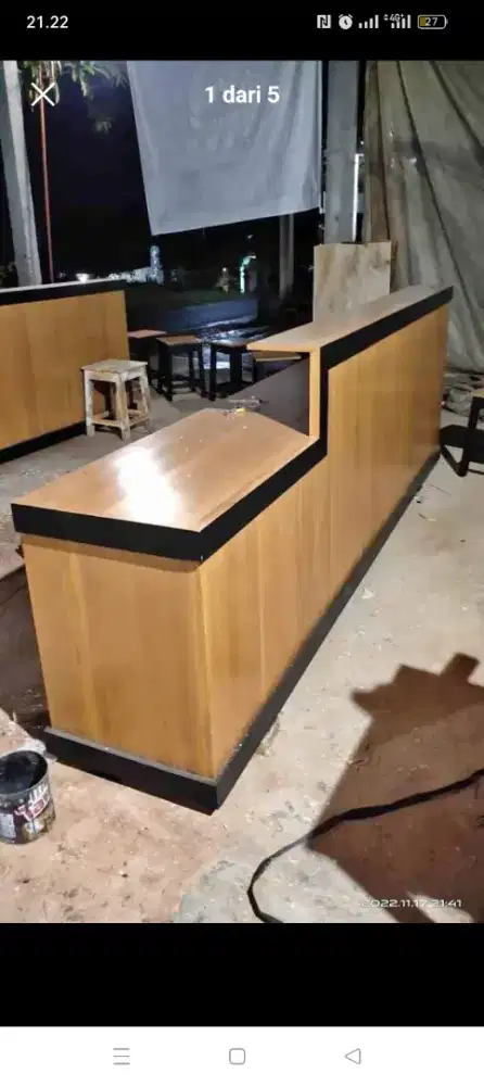 Meja bar berkualitas