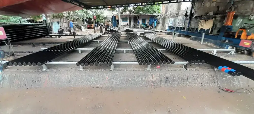 Tiang fiber optik/wifi