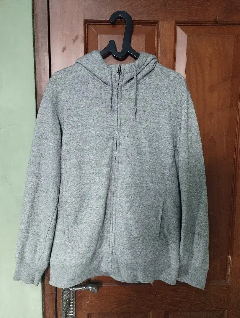 Hoodie Uniqlo Sherpa Abu