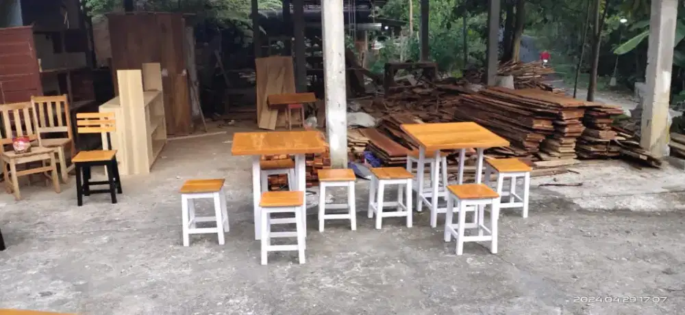 Meja kursi cafe custom warna suka2