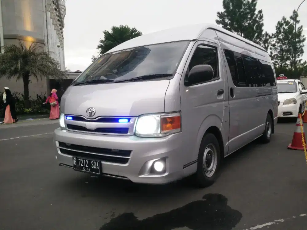 Hiace rental Bandung