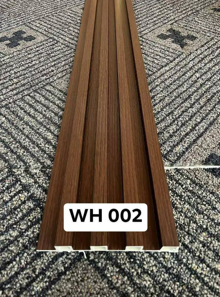 WPC Wall Panel Motif Kayu Panjang 2,9 m Lebar 16 cm