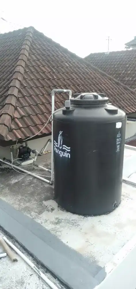 Tukang pompa air,tandon air,water heater,kloset duduk,wastafel,kran,dl