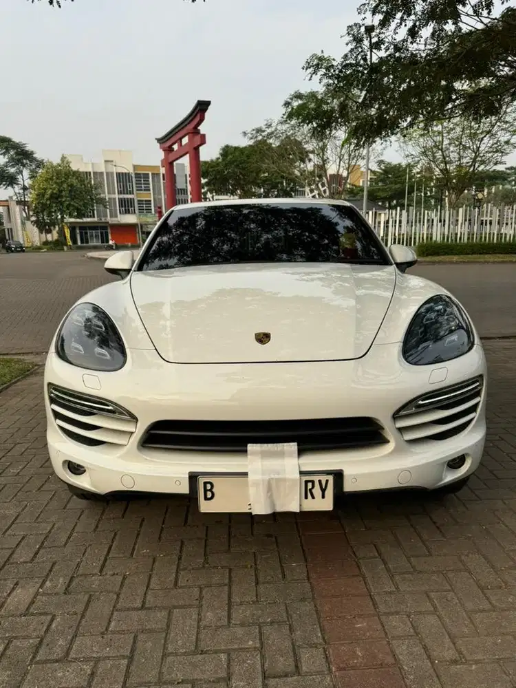 PORSCHE CAYENNE 3.6 facelift perfect condition like new SUV 4x4