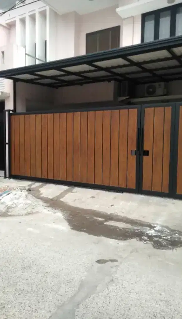 Pagar pintu rumah besi grc minimalis