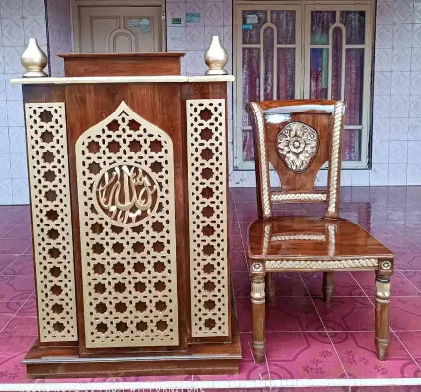 Mimbar masjid mimbar khutbah