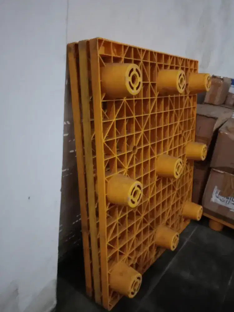 Di jual palet untuk perlengkapan usaha