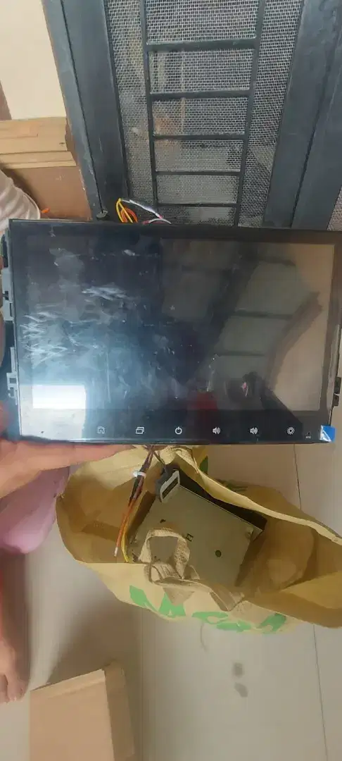 Di jual LCD TouchScreen Android 10 inchi, ada anti gores, awet