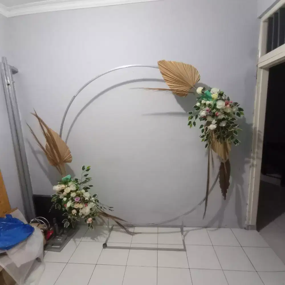 Lingkar besi background backdrop dekorasi