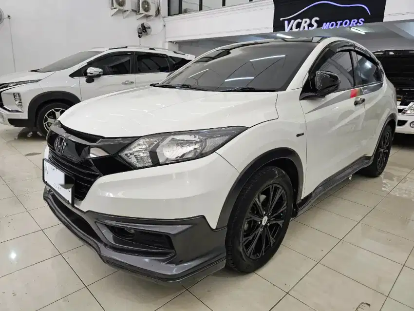 Honda hrv e mugen 2017 putih km70rb hrf cvt matic at hr-v a/t surabaya