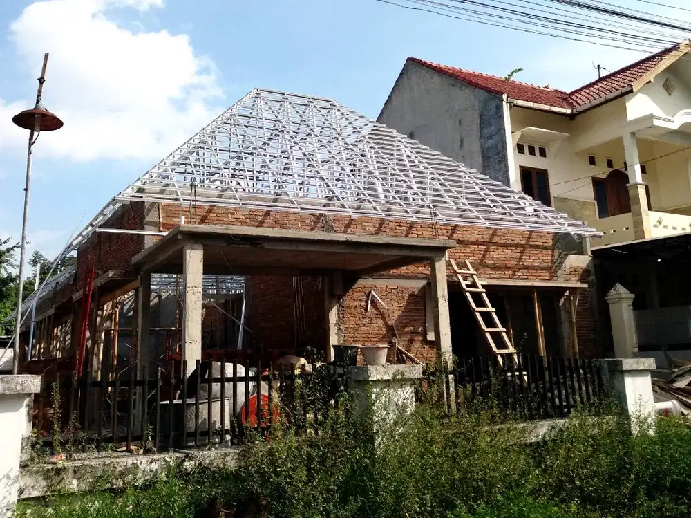 Baja Ringan Atap Hemat