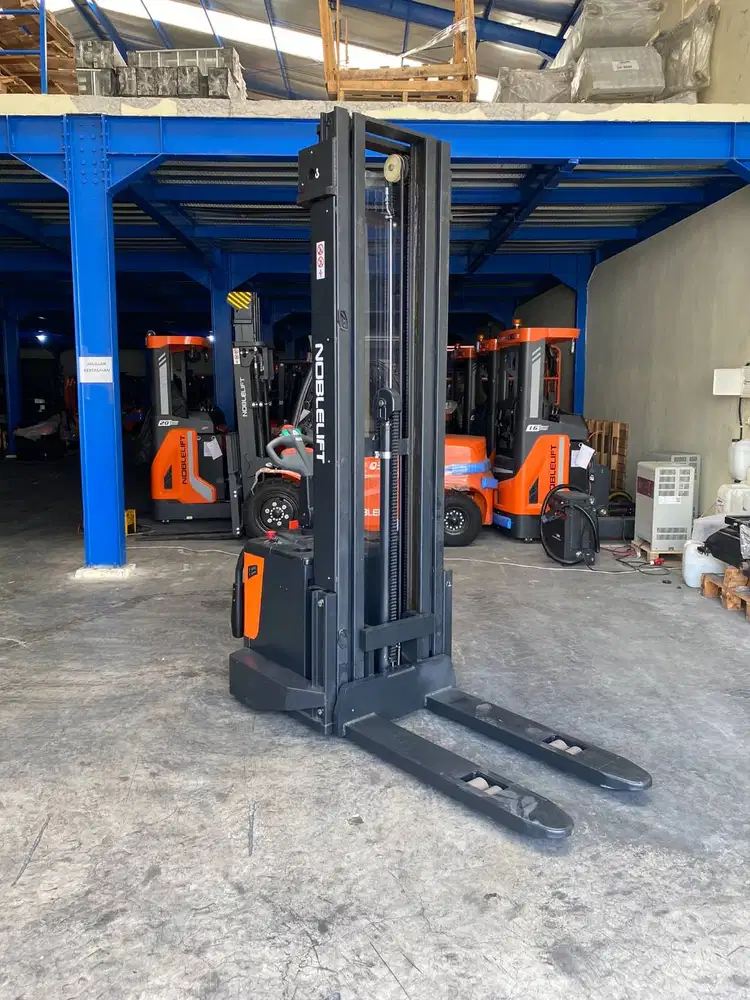 Stacker PS1560 Electric Noblelift