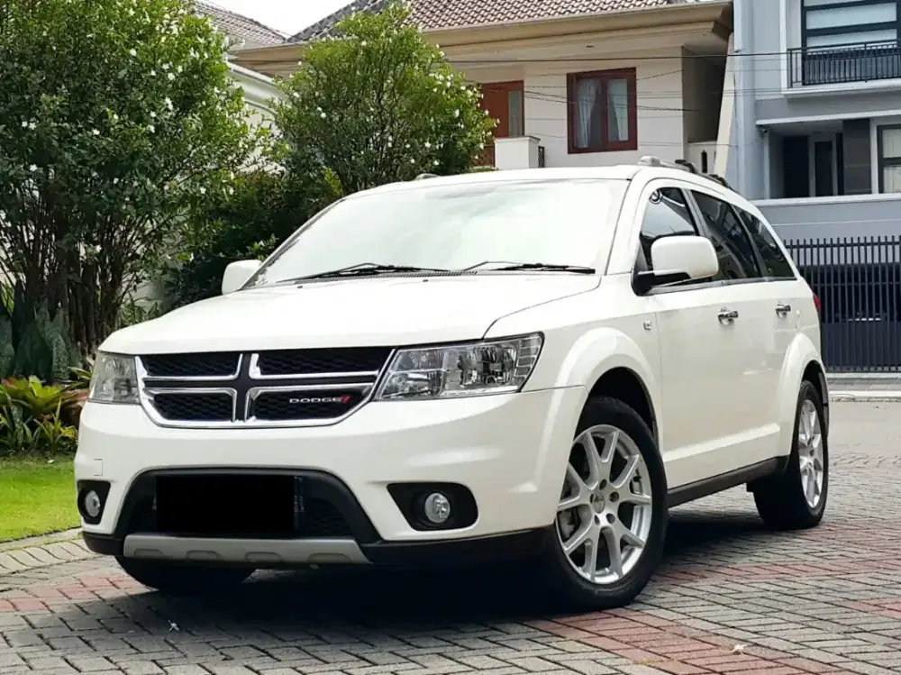 Odo 44.000 Dodge Journey SXT Platinum 2.4AT 2012