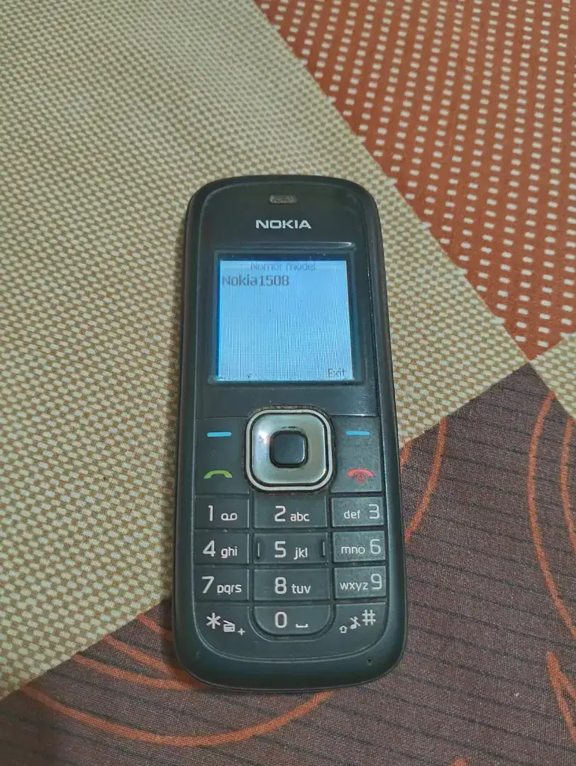 hp jadul batangan & charger ori merk.samsung dan nokia