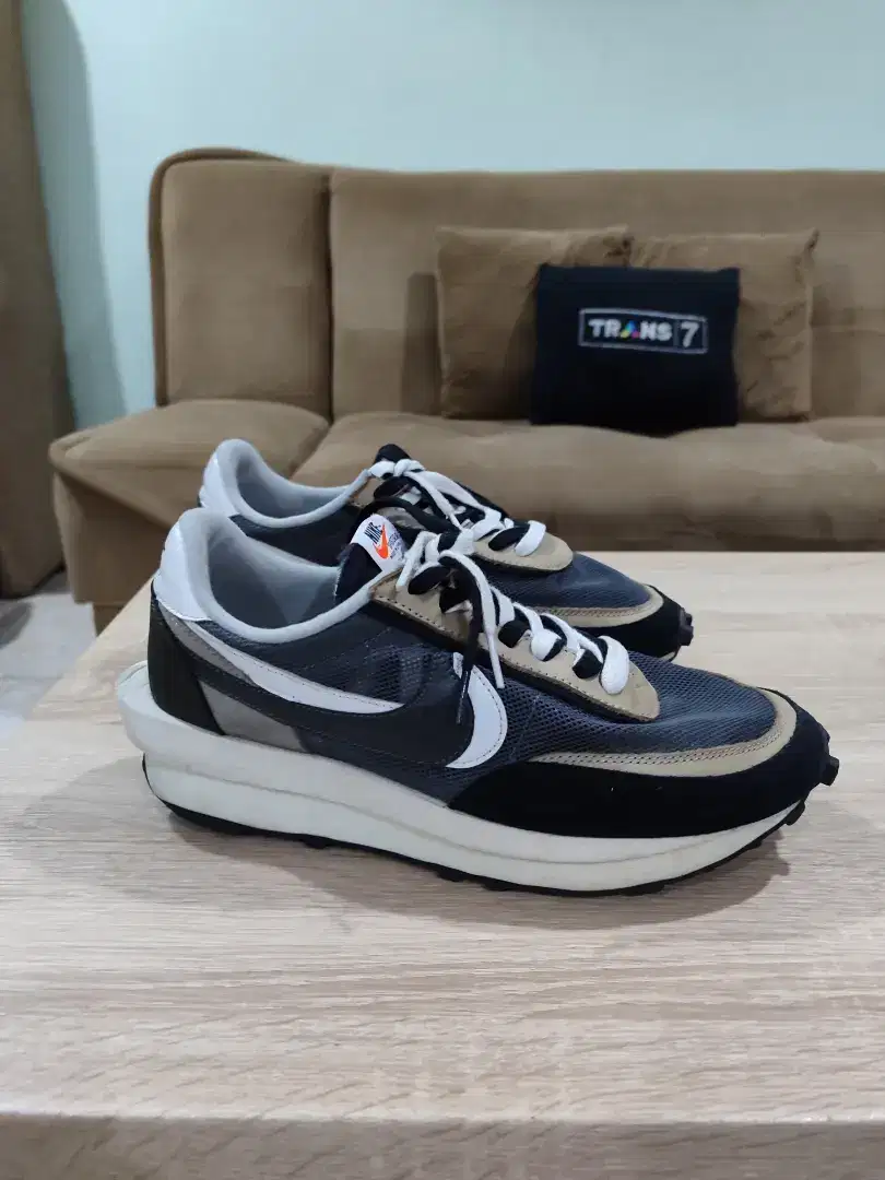 Dijual cepat Nike LD Waffle x sacai black size 43