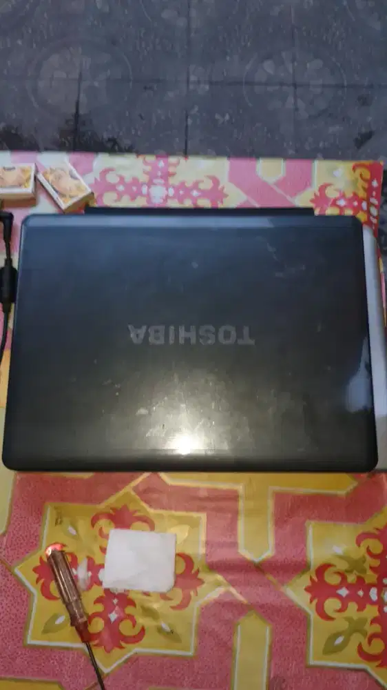 Laptop toshiba mati