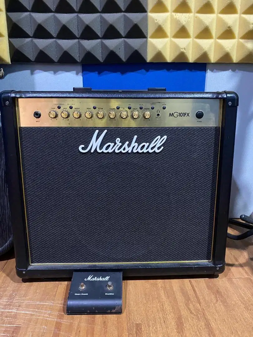 Amplifier Marshall MG101FX
