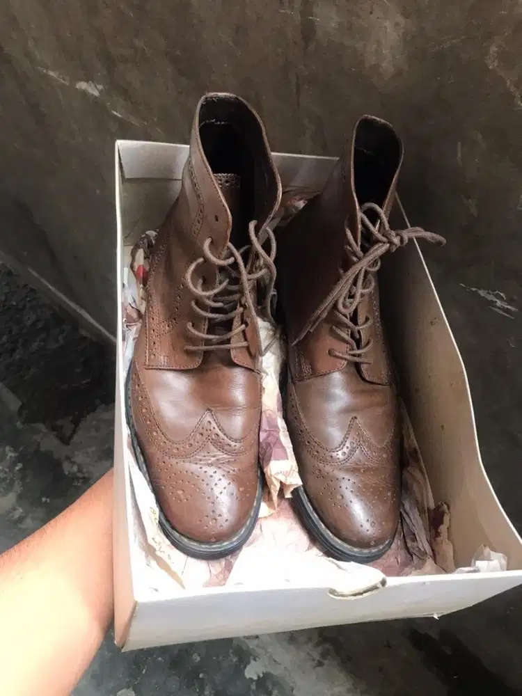 Hush Puppies Wingtip Boots