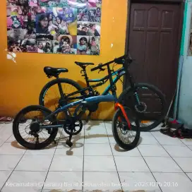 Sepeda MTB THRILL OUST 2.0 dan Sepeda Lipat ODESSY PHYTON