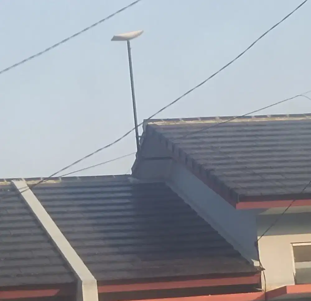 Tihang besi untuk satelit