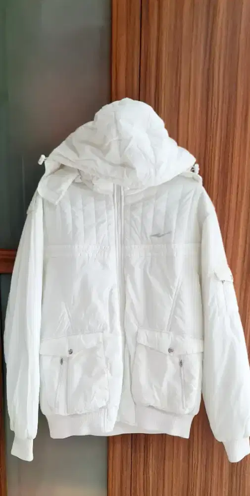 NEW WHITE JACKET ERKE LIMITED WINTER COAT BAJU DINGIN XL WINTER SALJU