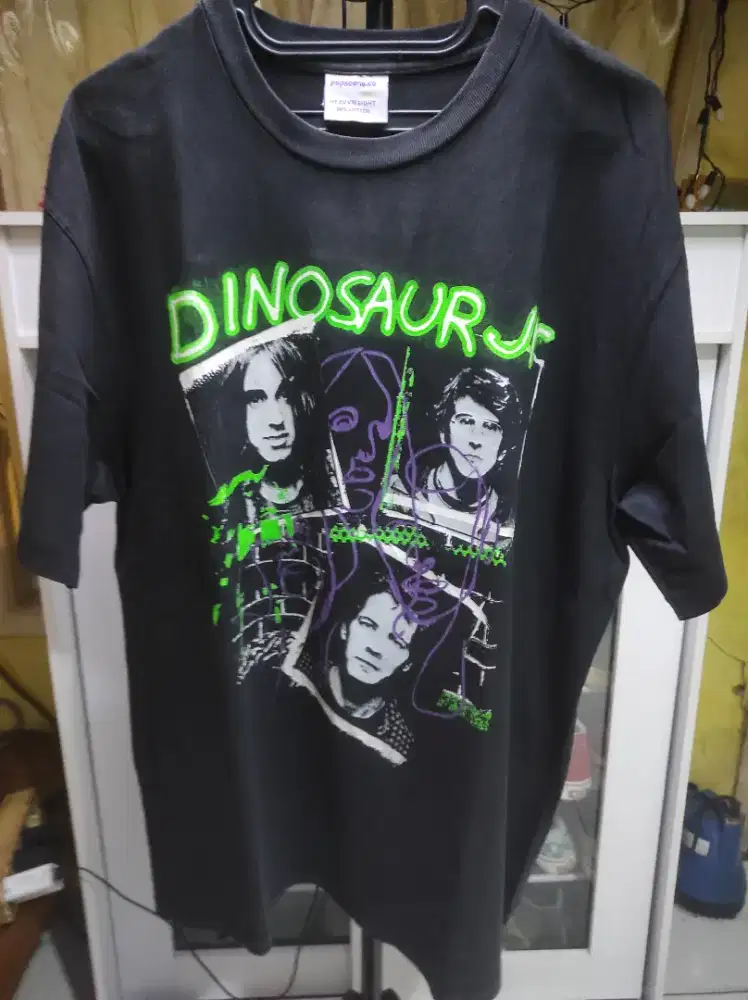 Kaos band dinosaur jr