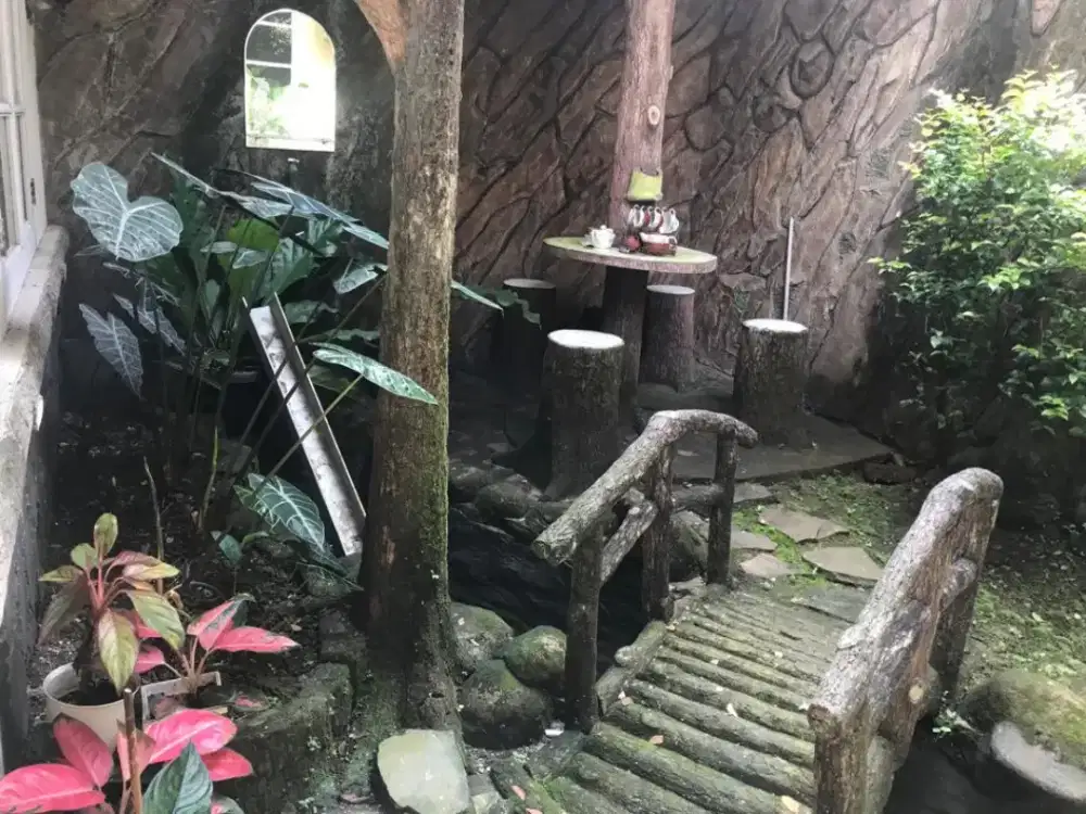 Di Jonggol rumah dekat kolam renang luas tanah 165 citra indah city