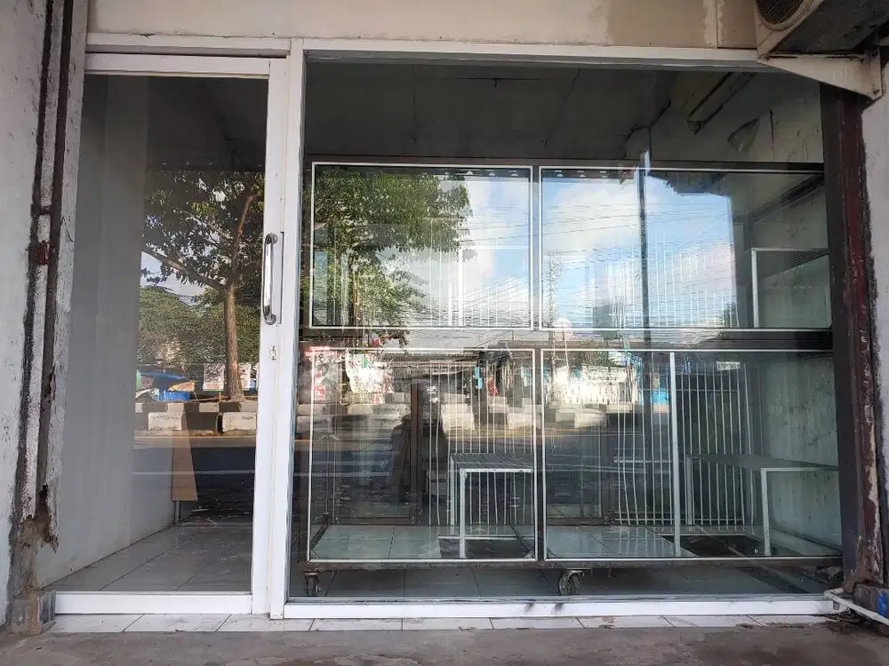SALE, Disc 20%. spt baru Pintu kaca ruko kusen Aluminium partisi depan