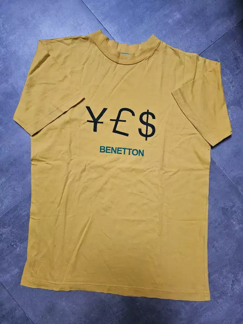 Kaos beneton original