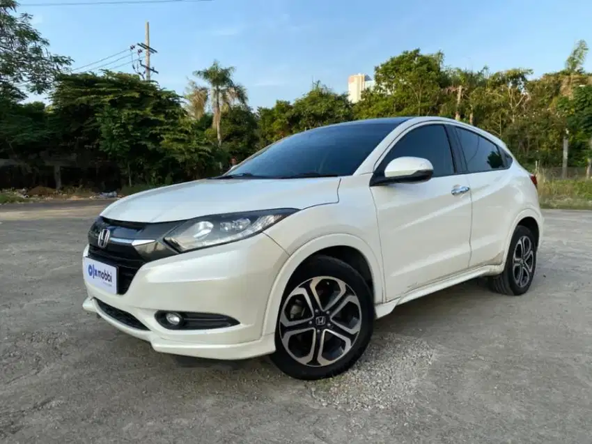 Honda HR-V 1.8 RS Bensin-AT 2016 Putih AERG