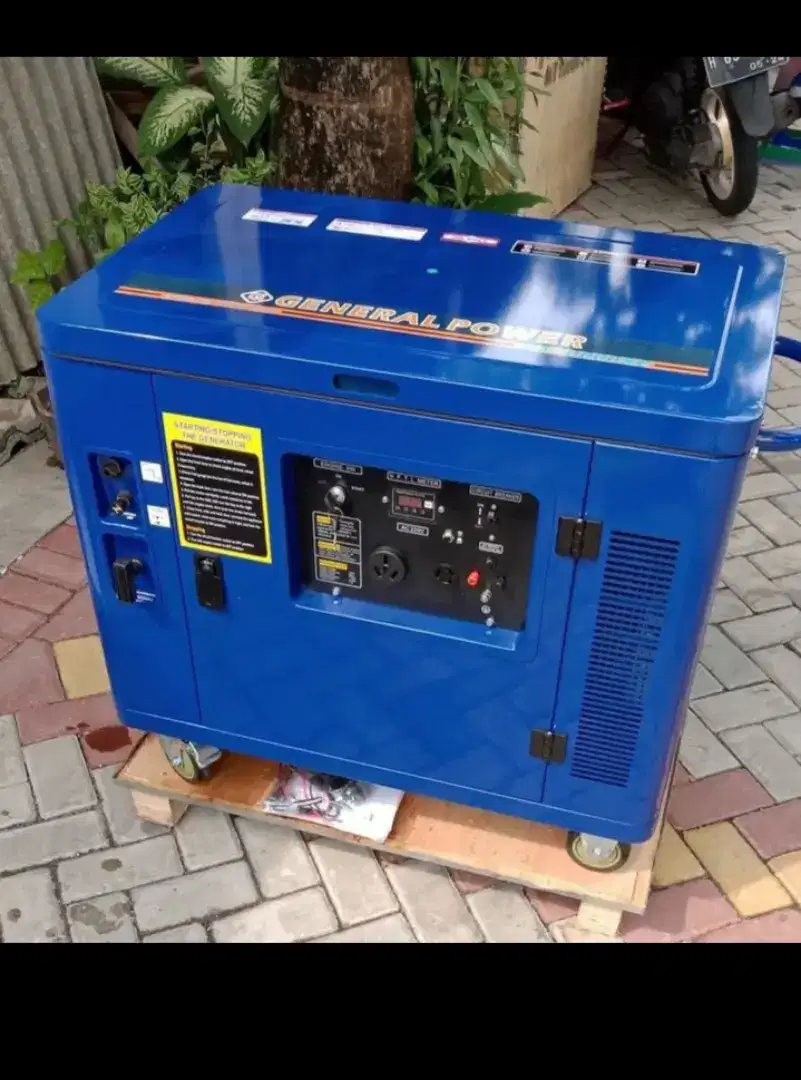 Genset silent 8000watt general