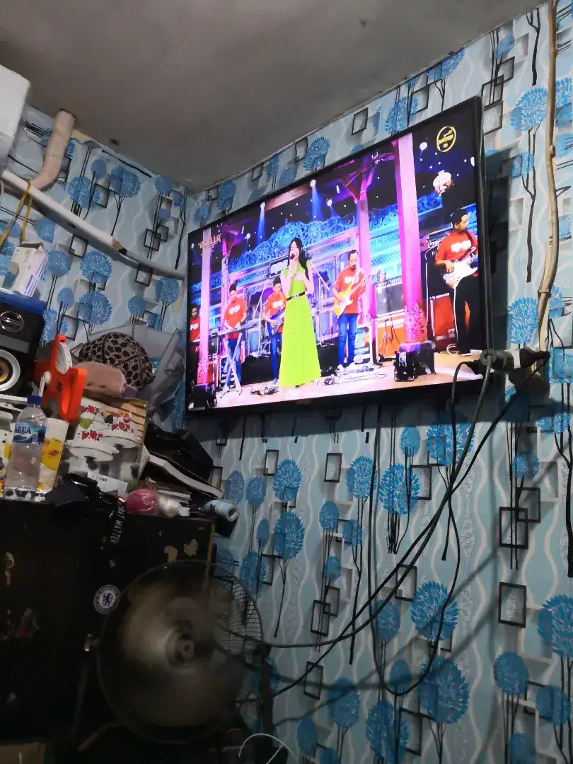 Terima jual tv LED bekas