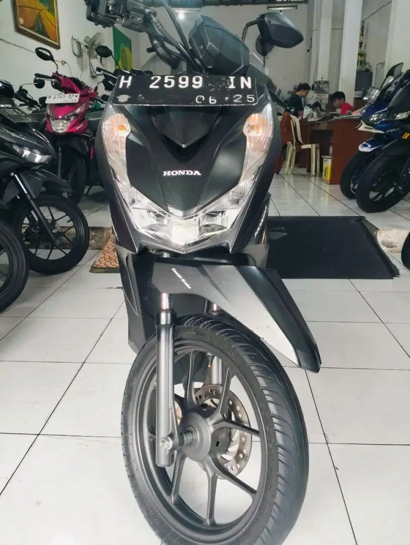 Honda NEW Beat Street ESP